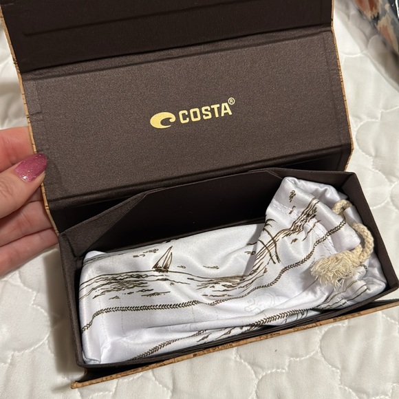 Costa Del Mar Isla sunglasses - Picture 6 of 7